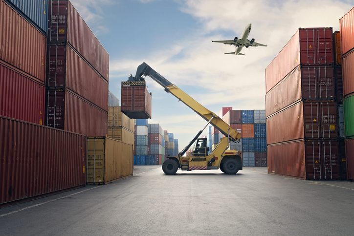 ¿Es lo mismo una multinacional que una empresa que exporta sus productos a otros países?